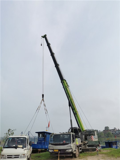 简阳市桥梁建设吊装案例